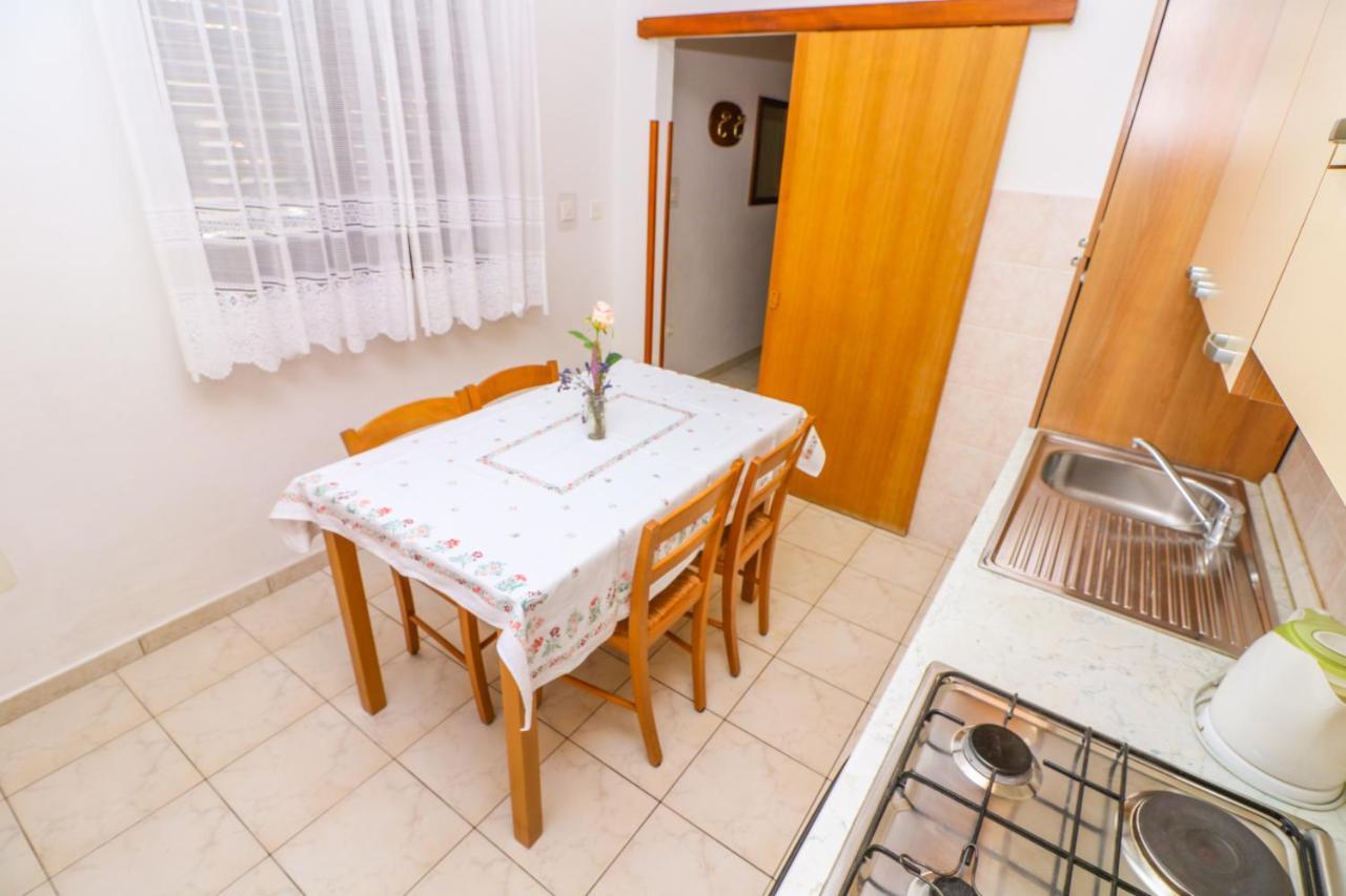 Apartment Marulic In Old Town باشْكا المظهر الخارجي الصورة