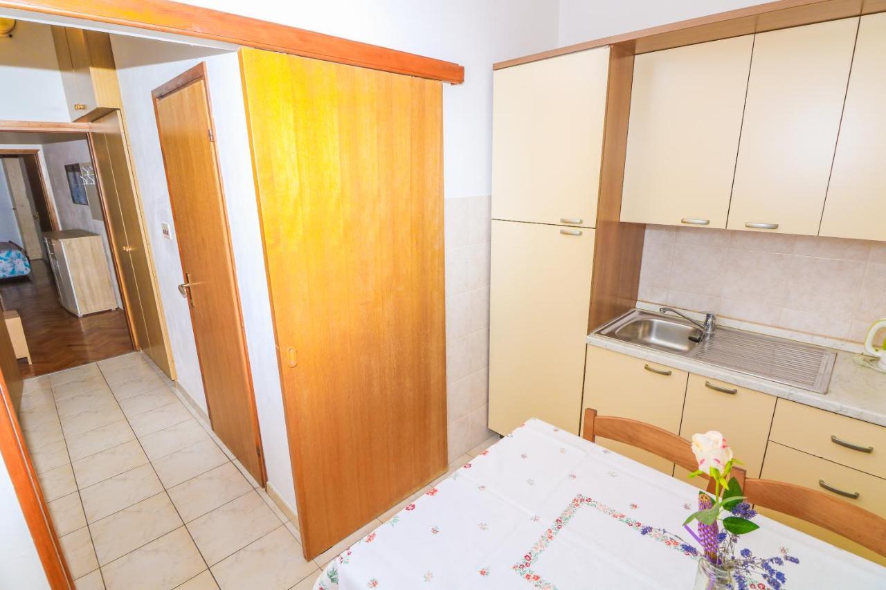 Apartment Marulic In Old Town باشْكا المظهر الخارجي الصورة